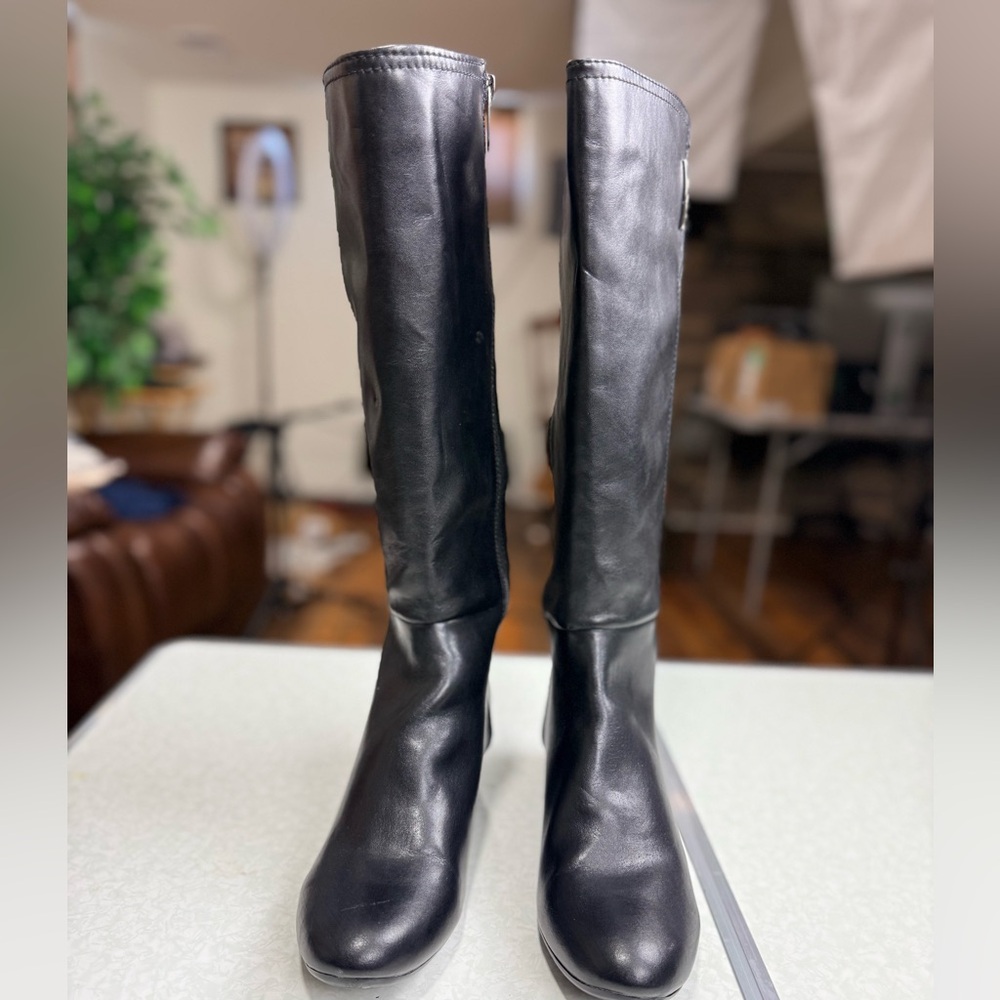 Anne Klein Womens Durwyn Black Wedge Boots Heels